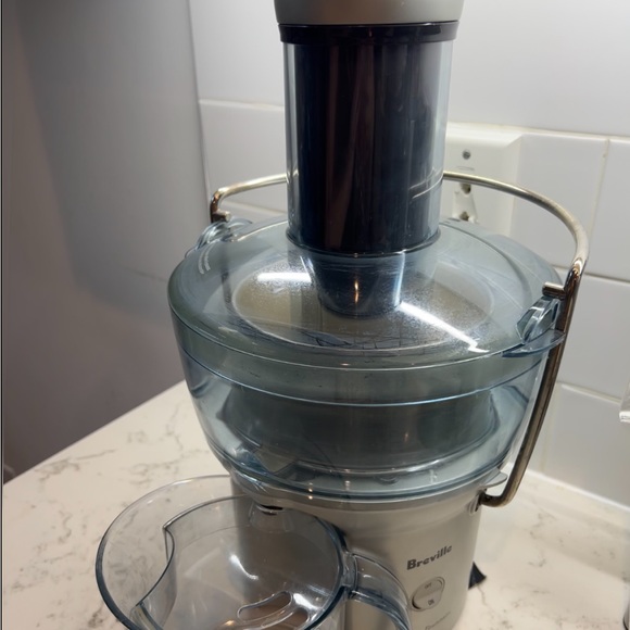 Breville Juicer - Picture 4 of 5